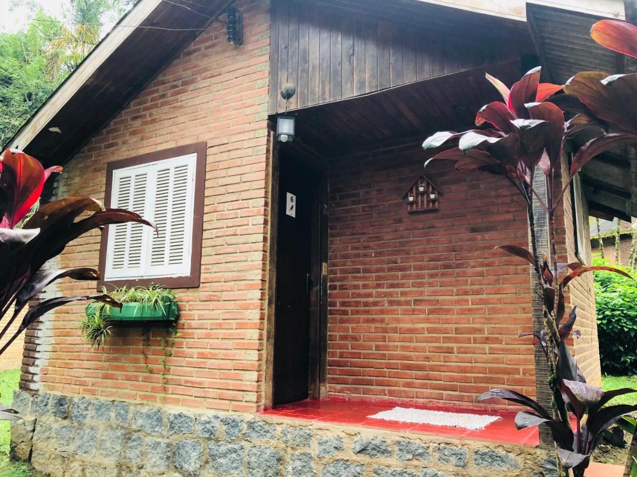 Pousada Quintal Das Pedras Penedo  Ngoại thất bức ảnh